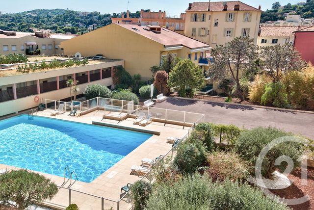 Appartement F2 à vendre - 2 pièces - 48 m2 - Beaulieu Sur Mer - 06 - PROVENCE-ALPES-COTE-D-AZUR