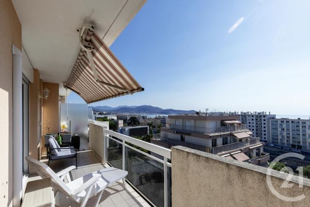 Appartement F2 à vendre - 2 pièces - 32,52 m2 - Nice - 06 - PROVENCE-ALPES-COTE-D-AZUR