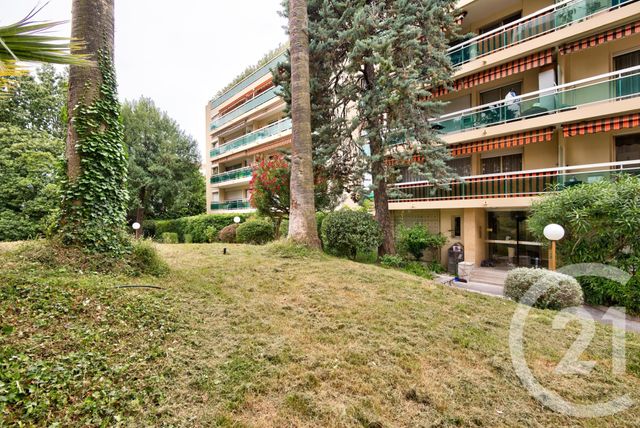 Appartement F4 à vendre - 4 pièces - 94,73 m2 - Nice - 06 - PROVENCE-ALPES-COTE-D-AZUR