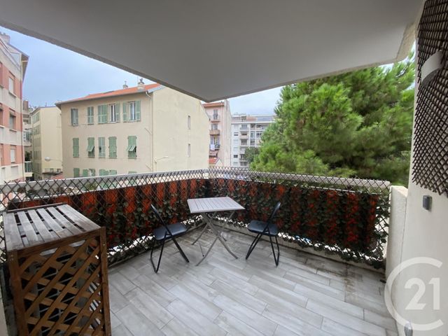 Appartement F3 à louer - 3 pièces - 65 m2 - Nice - 06 - PROVENCE-ALPES-COTE-D-AZUR