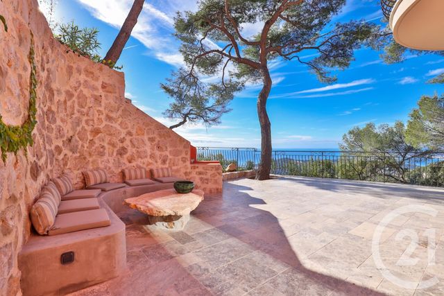 Maison à louer VILLEFRANCHE SUR MER