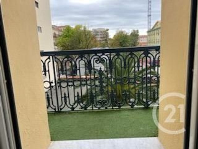 Appartement F4 à louer - 4 pièces - 108,80 m2 - Nice - 06 - PROVENCE-ALPES-COTE-D-AZUR